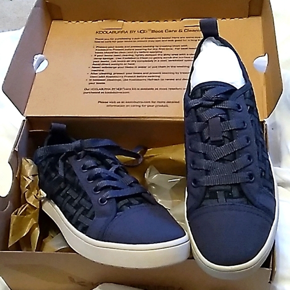 koolaburra by ugg navy blue